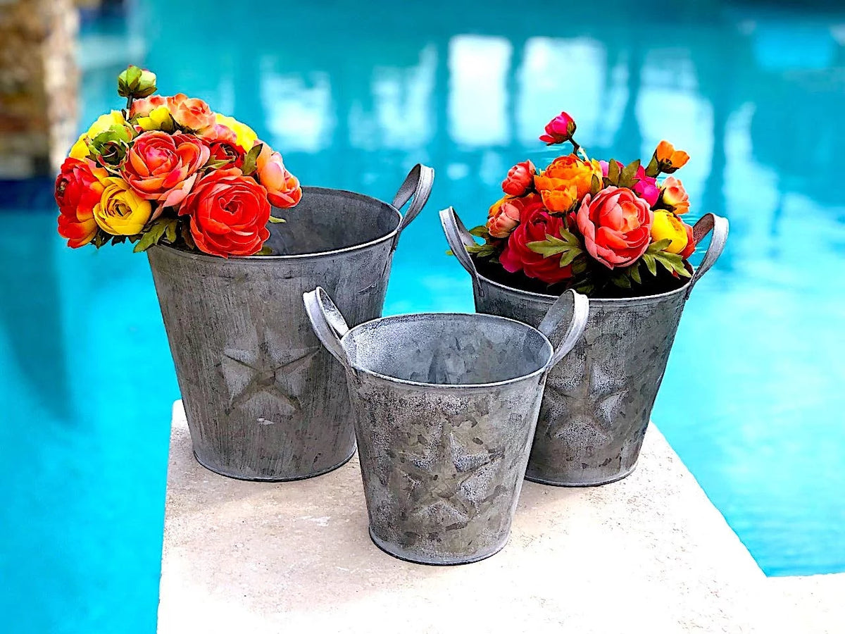 3 Metal Buckets Planters With Handles Tarnished Silver Decorative Distressed Rustic E76785