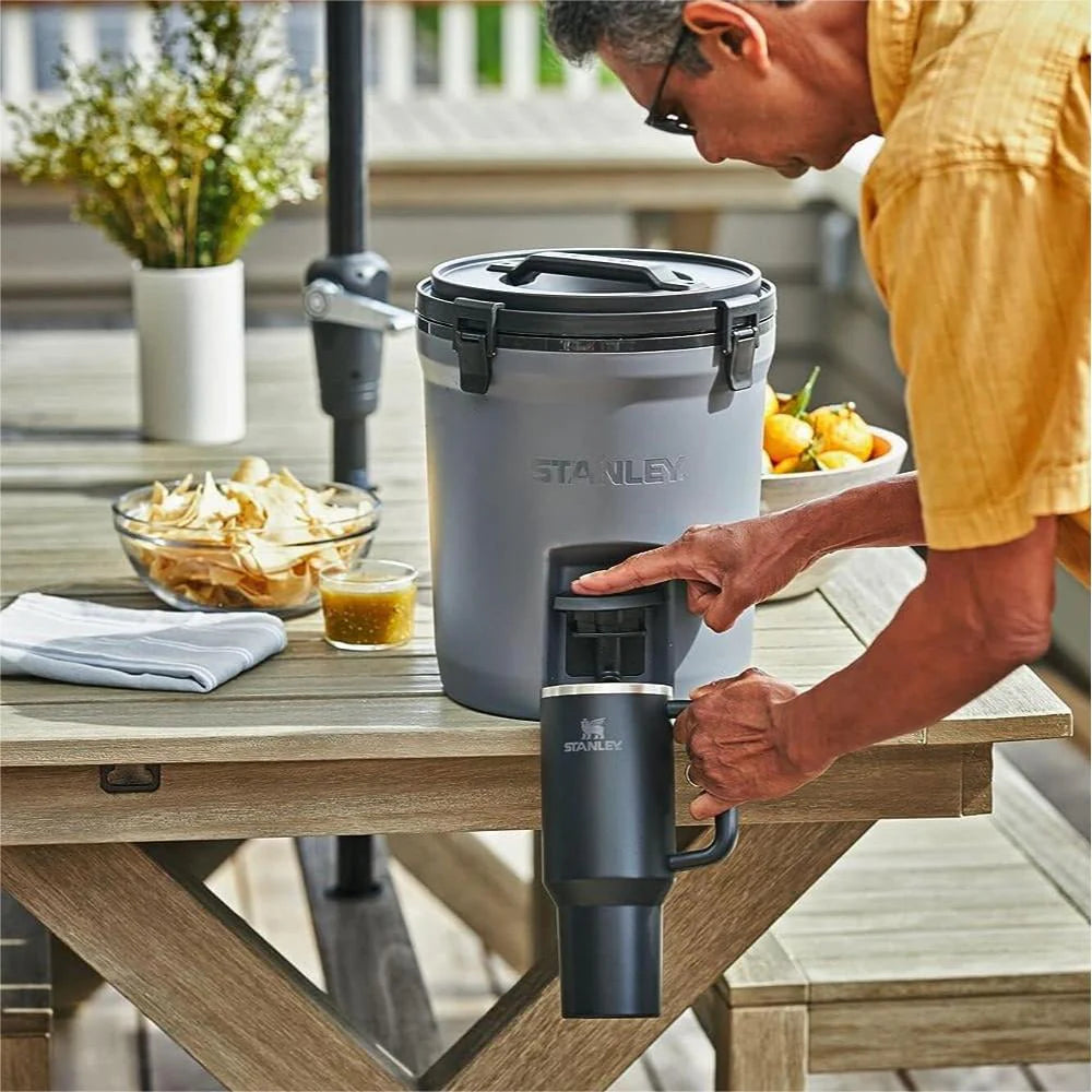 40 oz Black Stainless Steel Insulated Tumbler with Lid and Straw Y9709