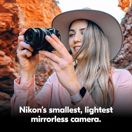 Compact Mirrorless Camera with 16-50mm Lens W49179