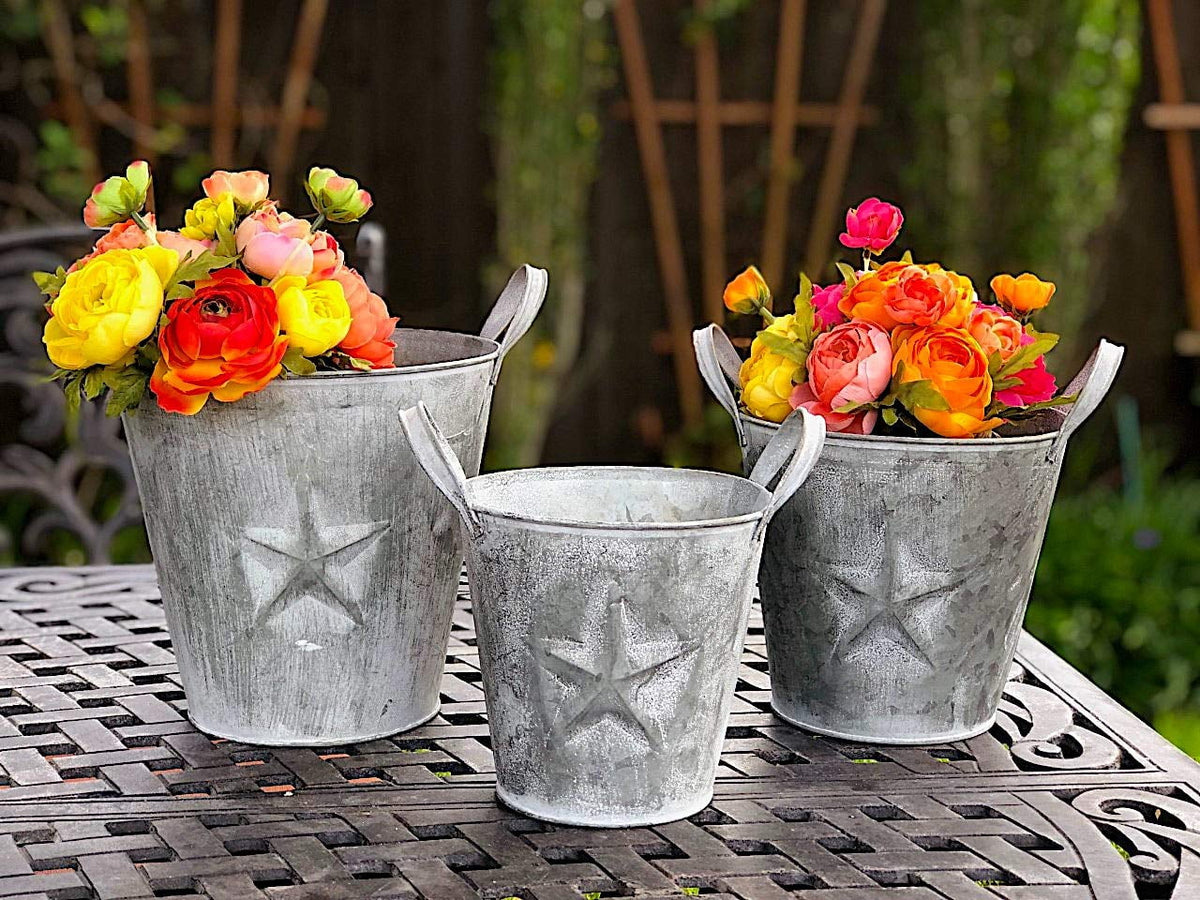 3 Metal Buckets Planters With Handles Tarnished Silver Decorative Distressed Rustic E76785
