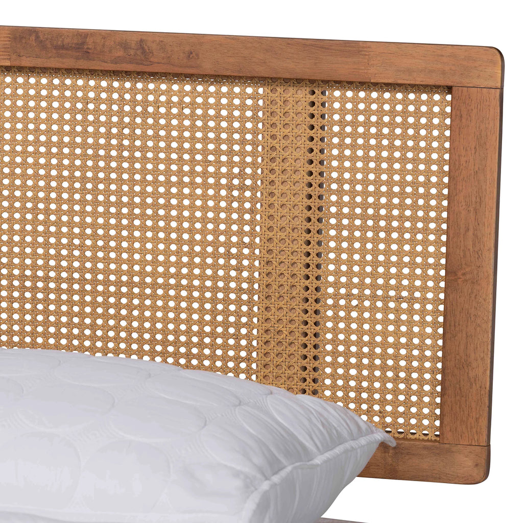 Walnut Brown Wood and Synthetic Rattan Queen Size Platform Bed Q19638
