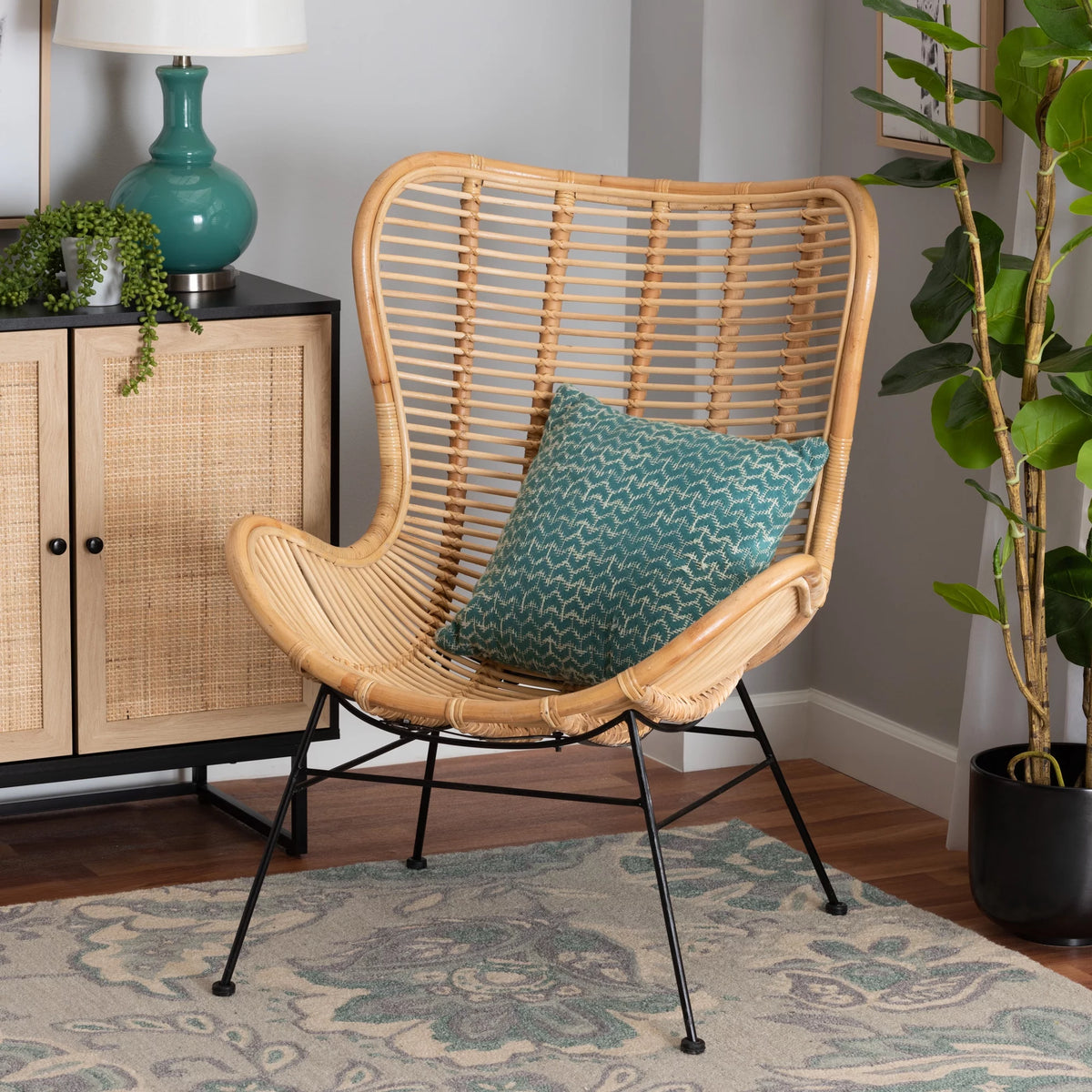 Natural Brown Rattan and Black Metal Accent Chair G649