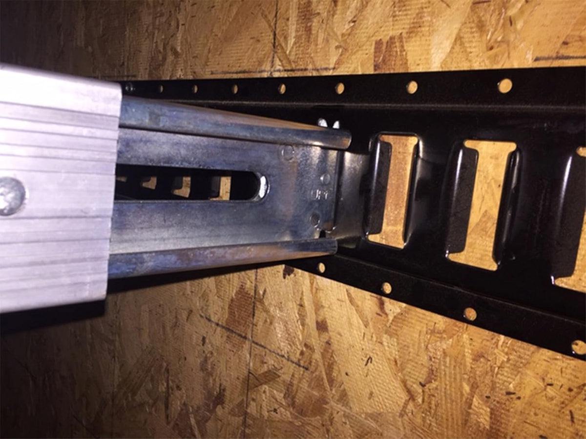 Adjustable Heavy-Duty Aluminum E-Track Decking Beam O659