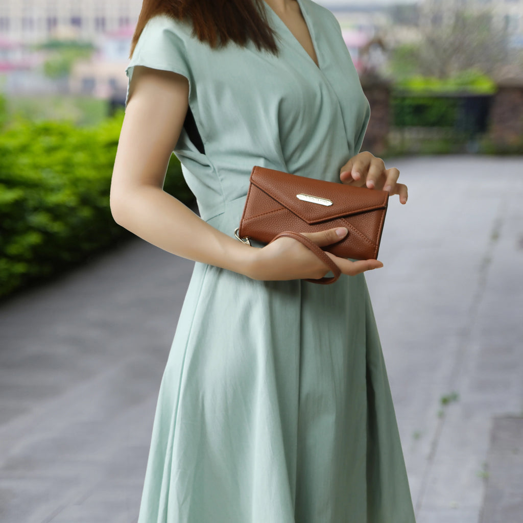 Black Vegan Leather Satchel & Wristlet Wallet E895