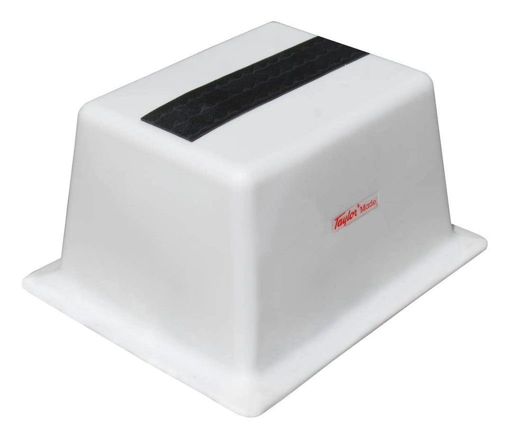 Step-safe Dock Step 22-1/4" D x 18-1/2" W x 11" H M7474