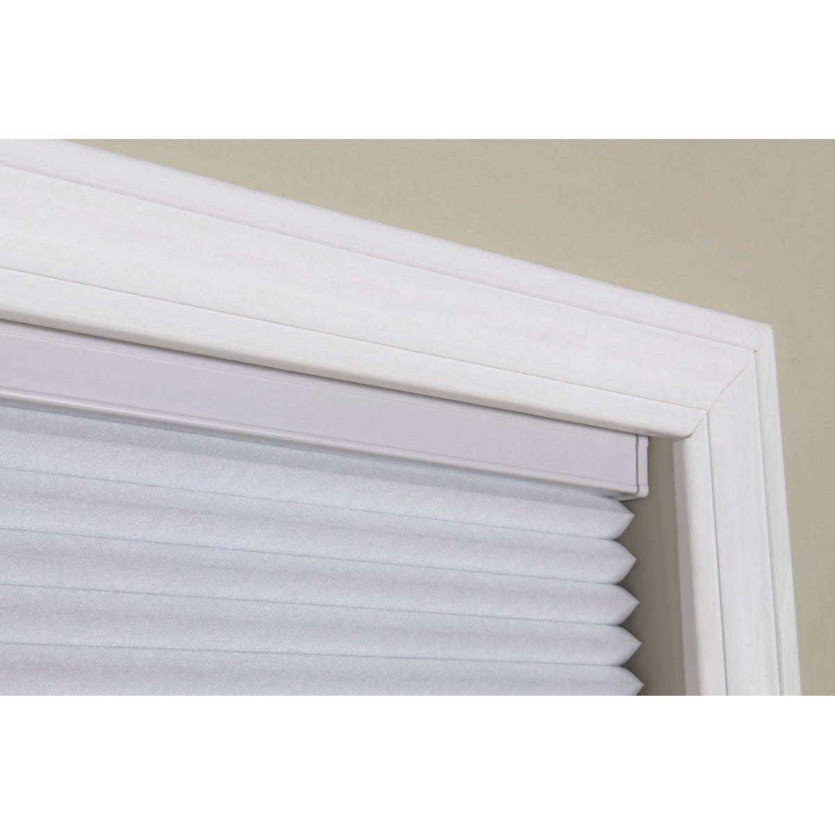 Blackout Cordless Cellular Shade T8329