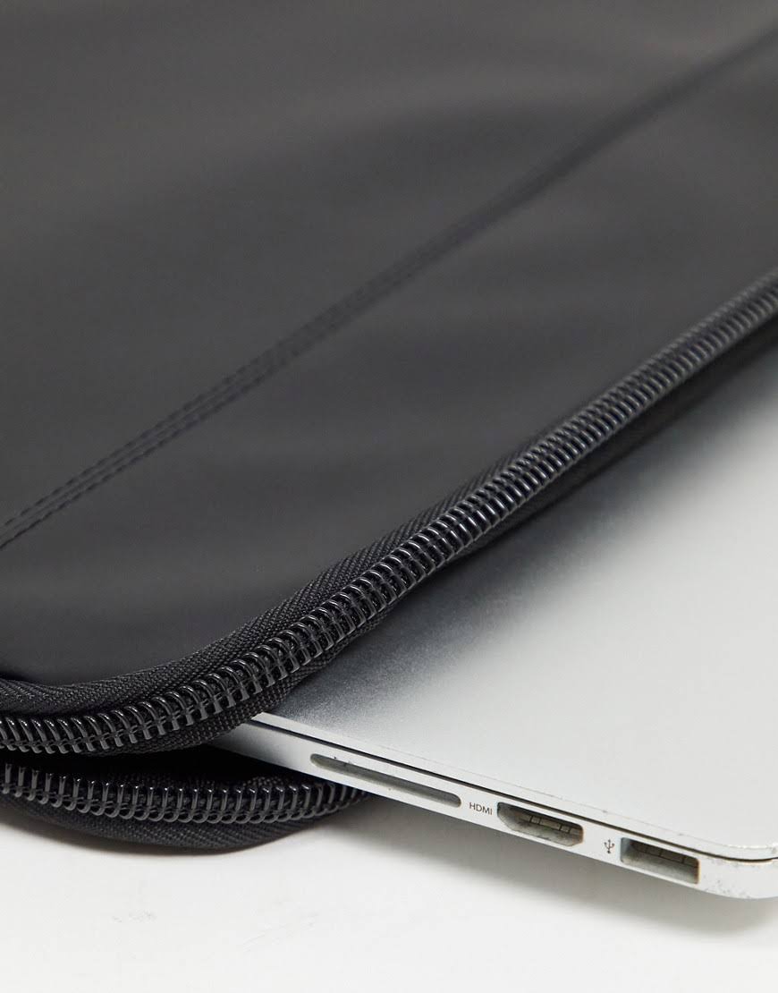 Black 13 inch Laptop Case J3742