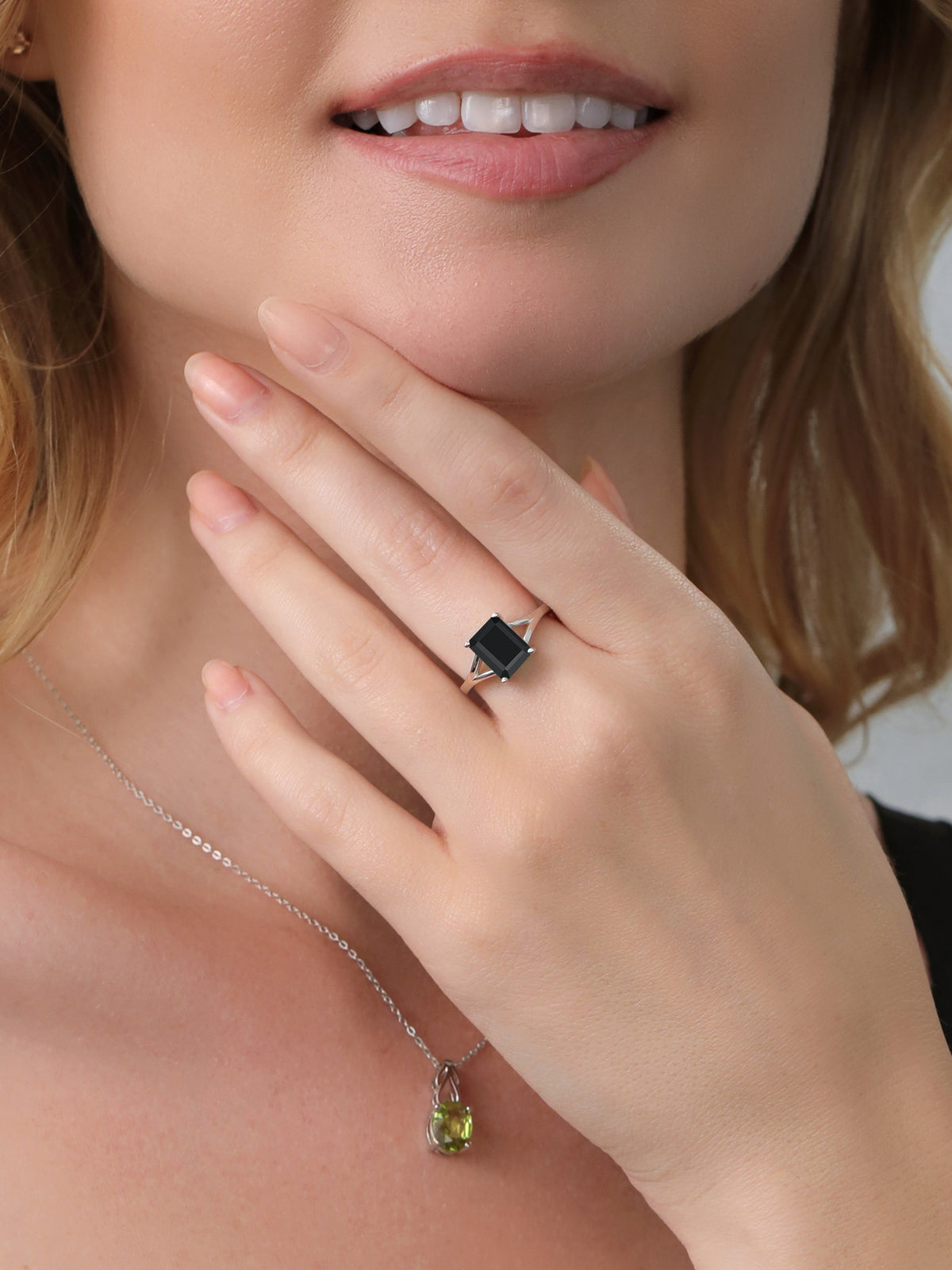 925 Sterling Silver Black Onyx Solitaire Engagement Ring P266234