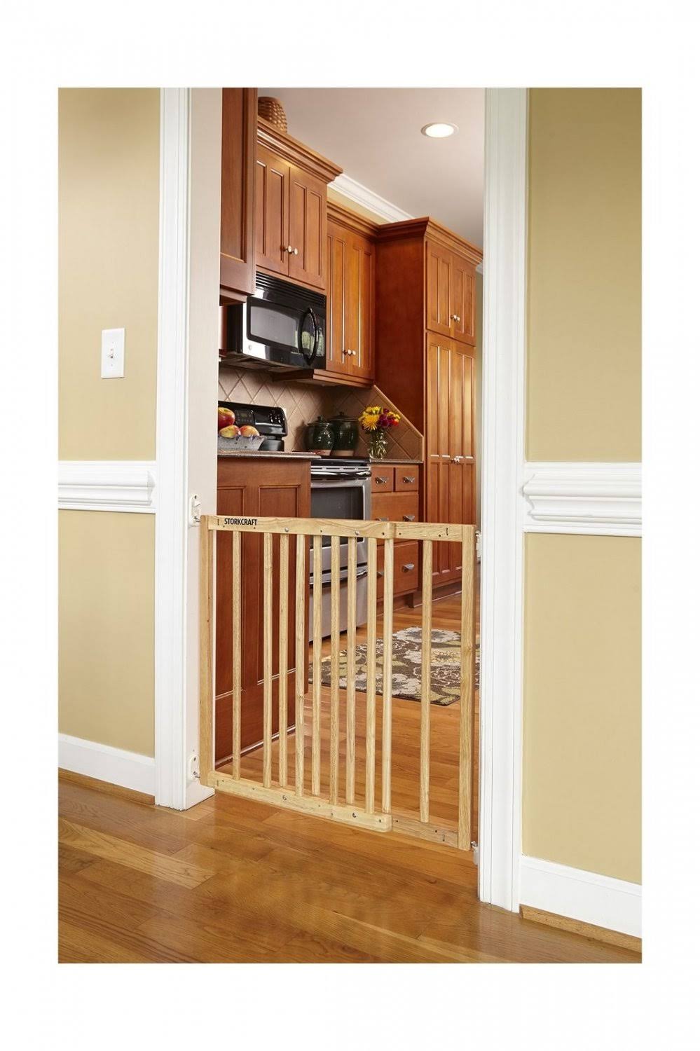 Natural Wooden Safety Gate R8816