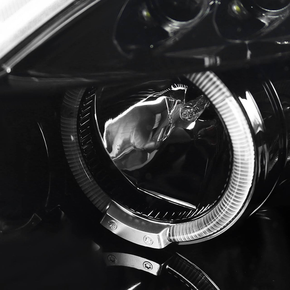 Clear LED Dual Halo Projector Headlights Z10726