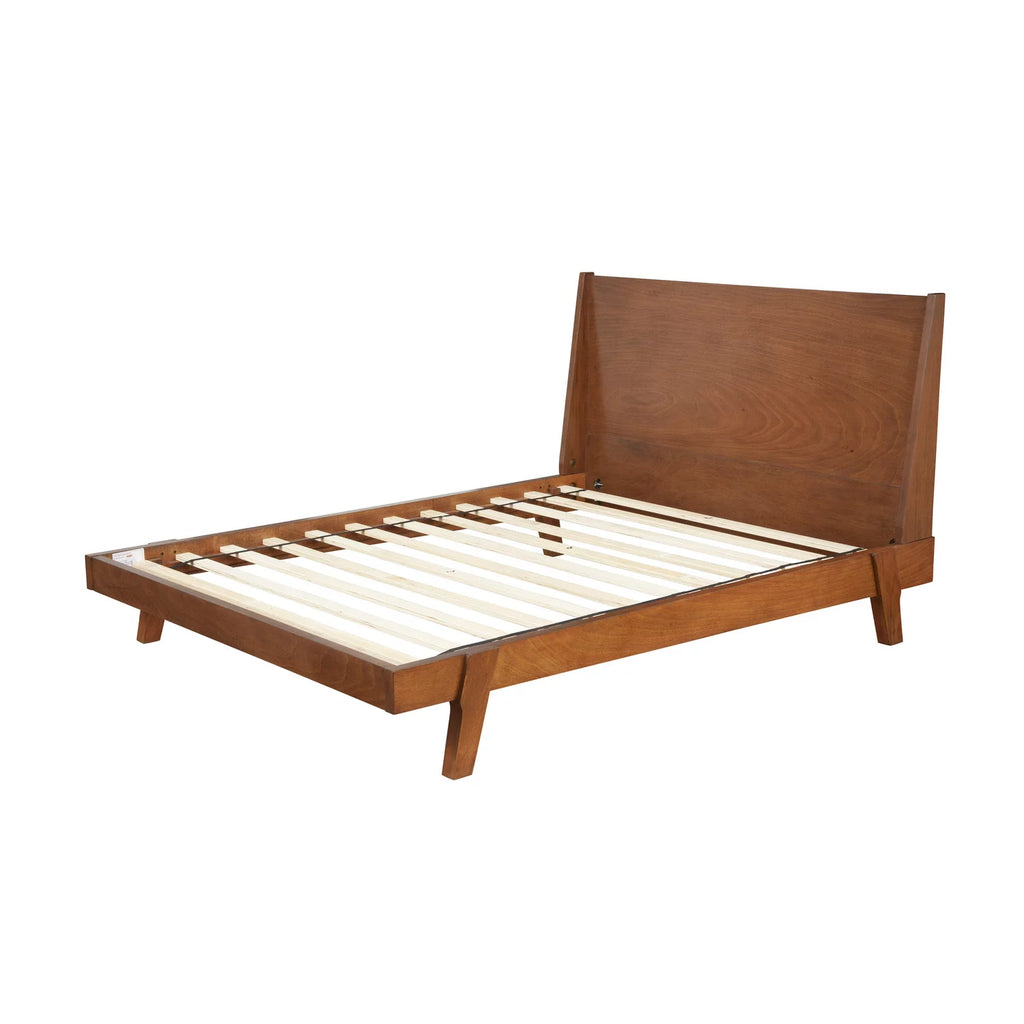 California King Wood Platform Bed G667310