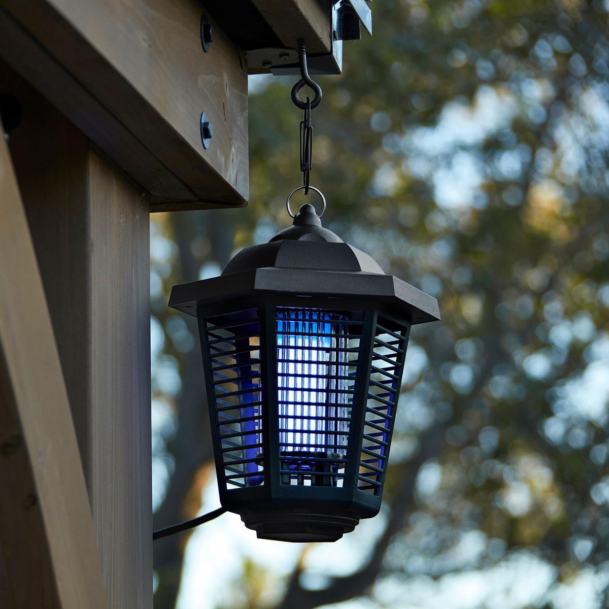 3000V UV Outdoor Bug Zapper B448489
