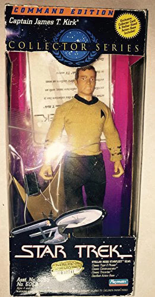 Captain James T Kirk Action Figure O588062