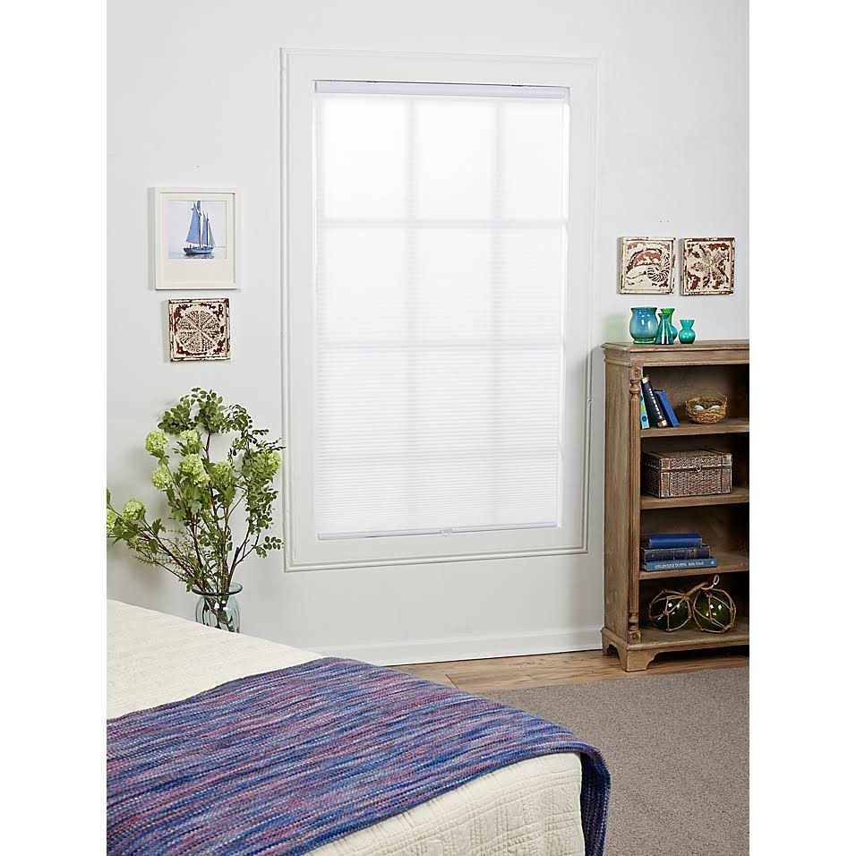 Cordless Cellular Shade in White M819664