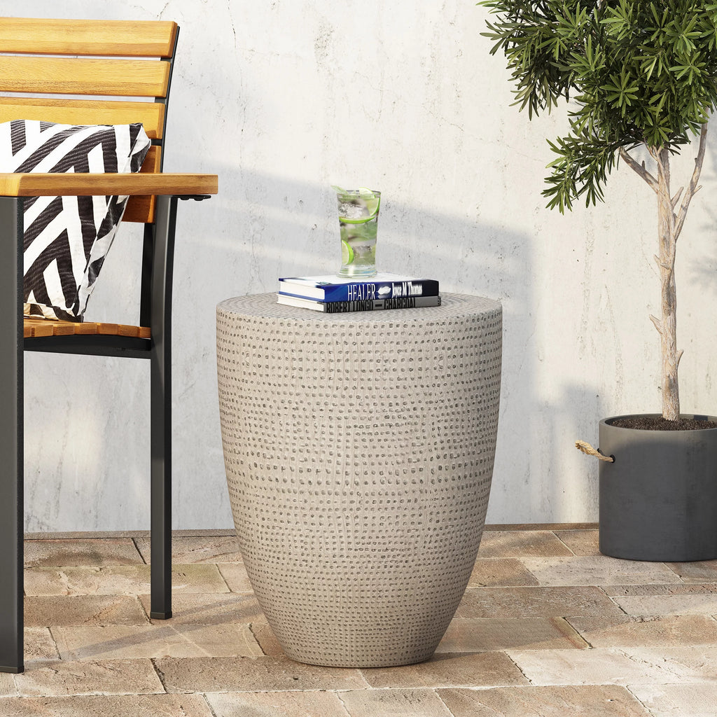 Lightweight Concrete Outdoor Side Table Q804