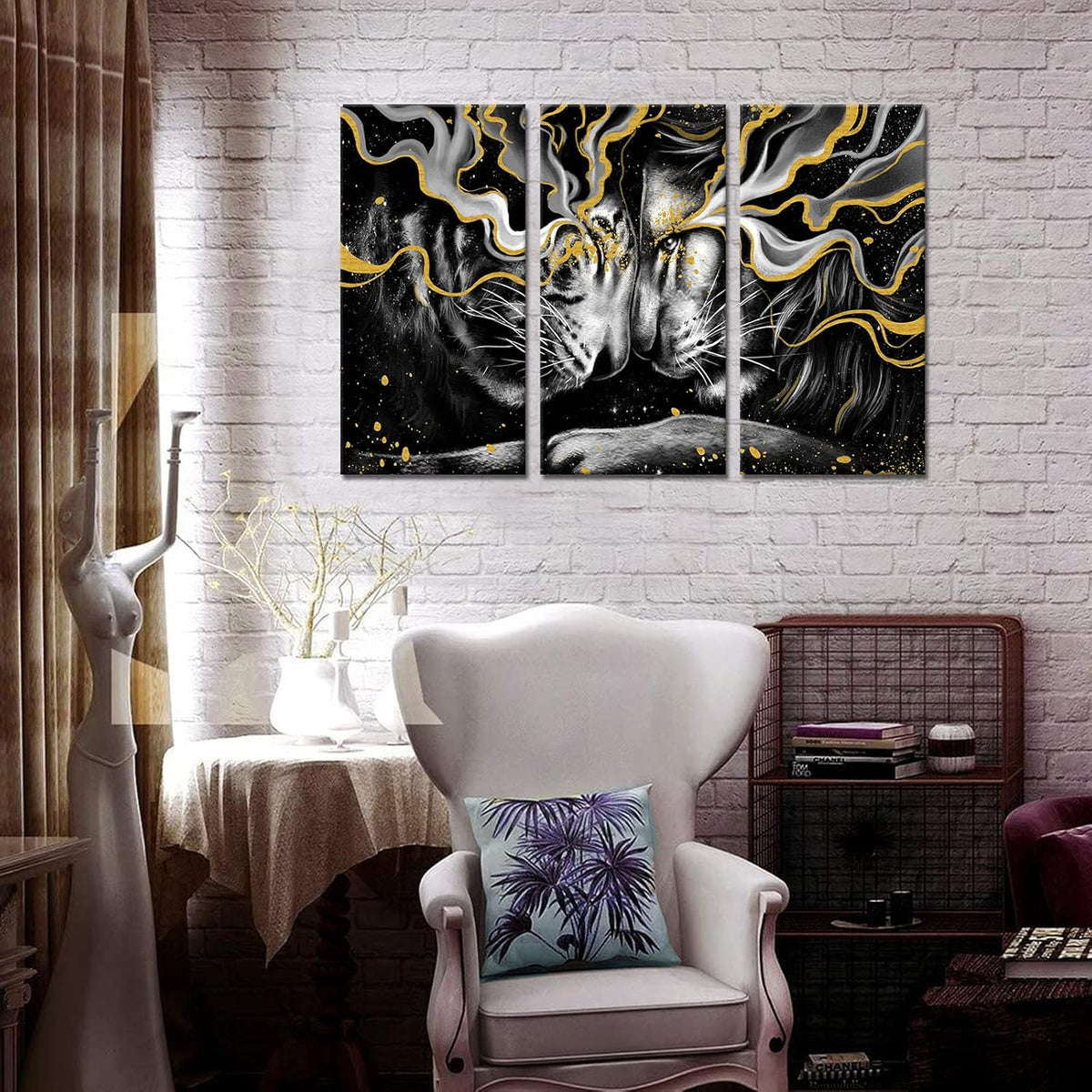Black and Gold Framed Canvas Lion Wall Art N518901