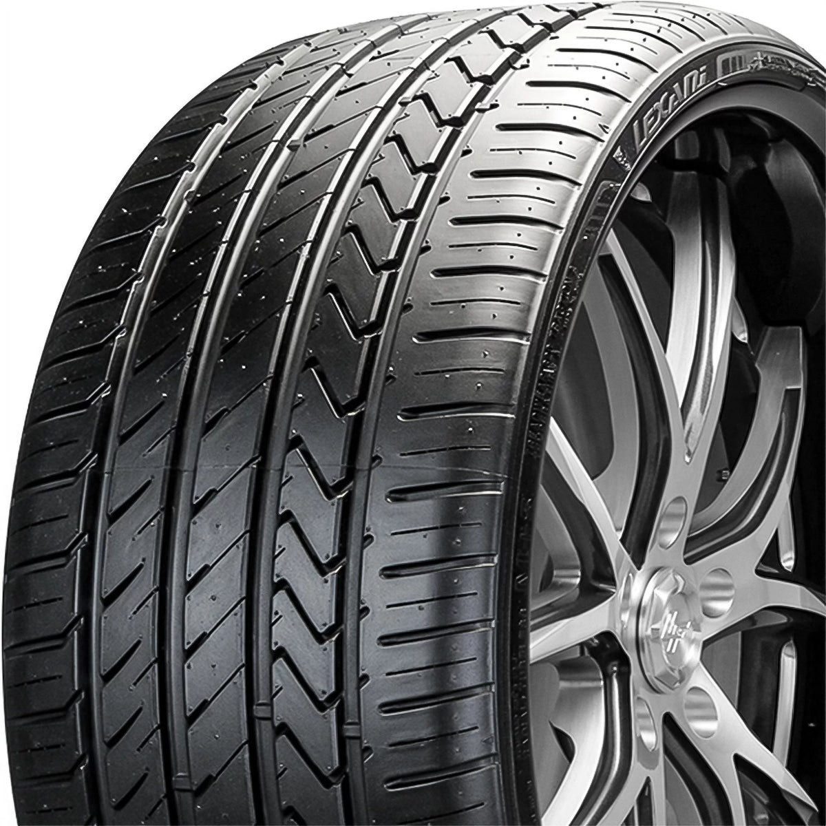 245/30ZR22 95W XL Performance Tire S994147