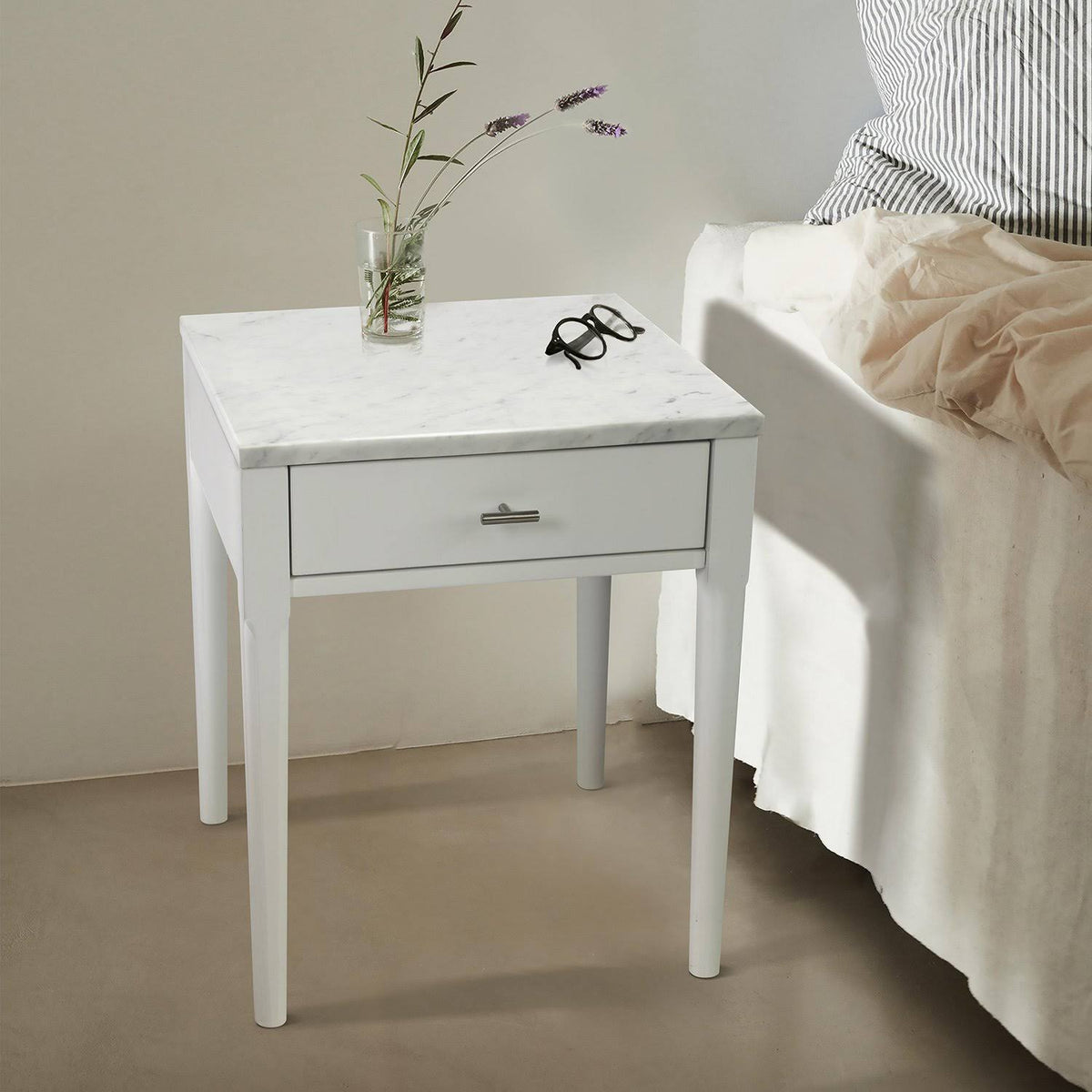 18x22 Square White Marble Side Table C7501