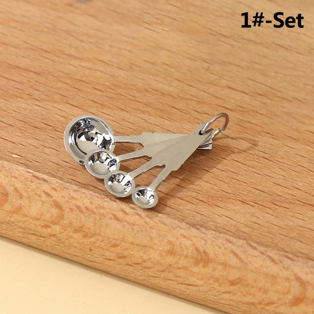 1:12 Dollhouse Baking Mold Bakeware Piping Tip Measuring Spoon Kitchen Decor F752882